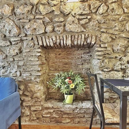Sublime Apt Medieval Alfama Lisbon Luaran gambar